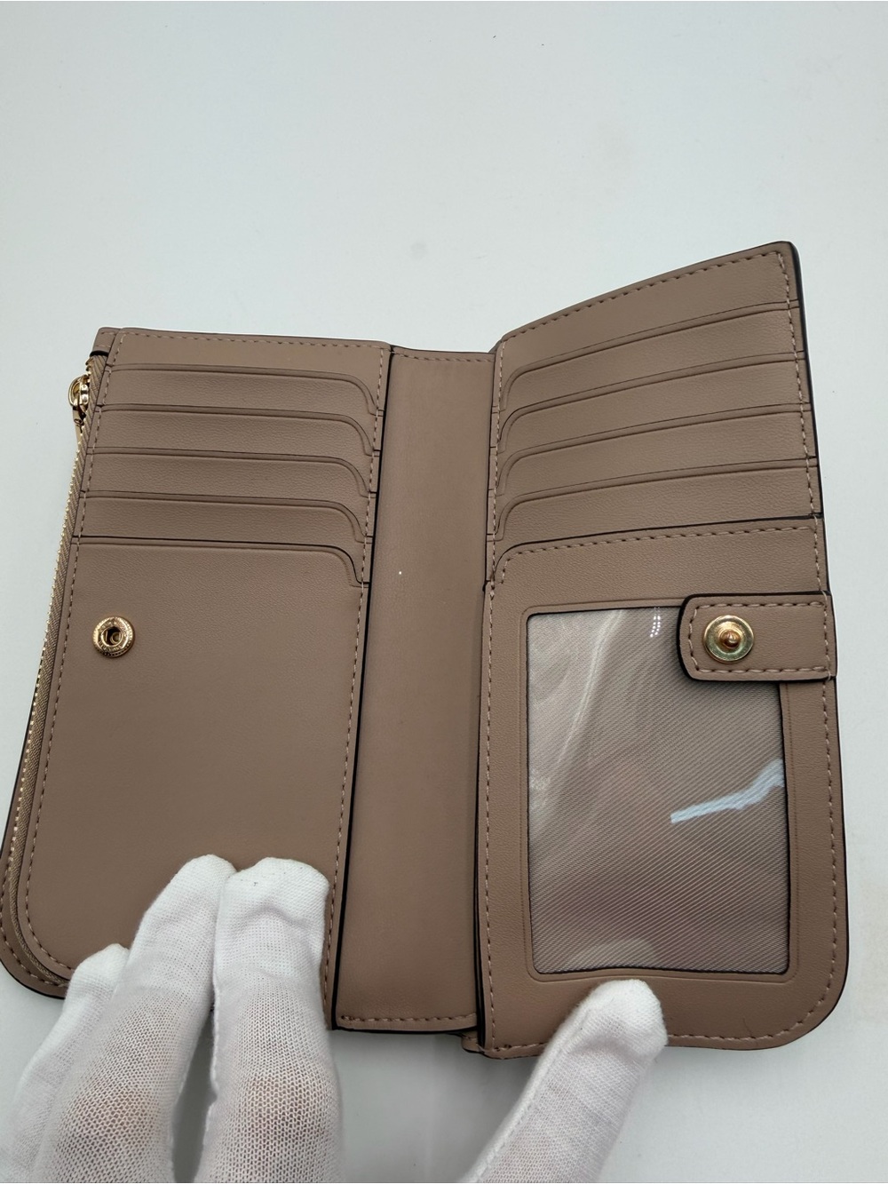 Kate Spade Devin Bifold Wallet - Picture 6 of 8